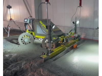 Stroj za lasersko poravnavo betona